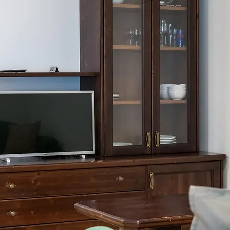 International House Mit Balkon Zw 12