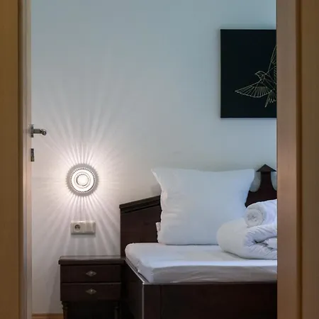 International House Mit Balkon Zw 12 Зёльден