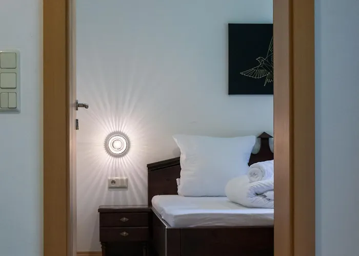 International House Mit Balkon Zw 12 솔덴